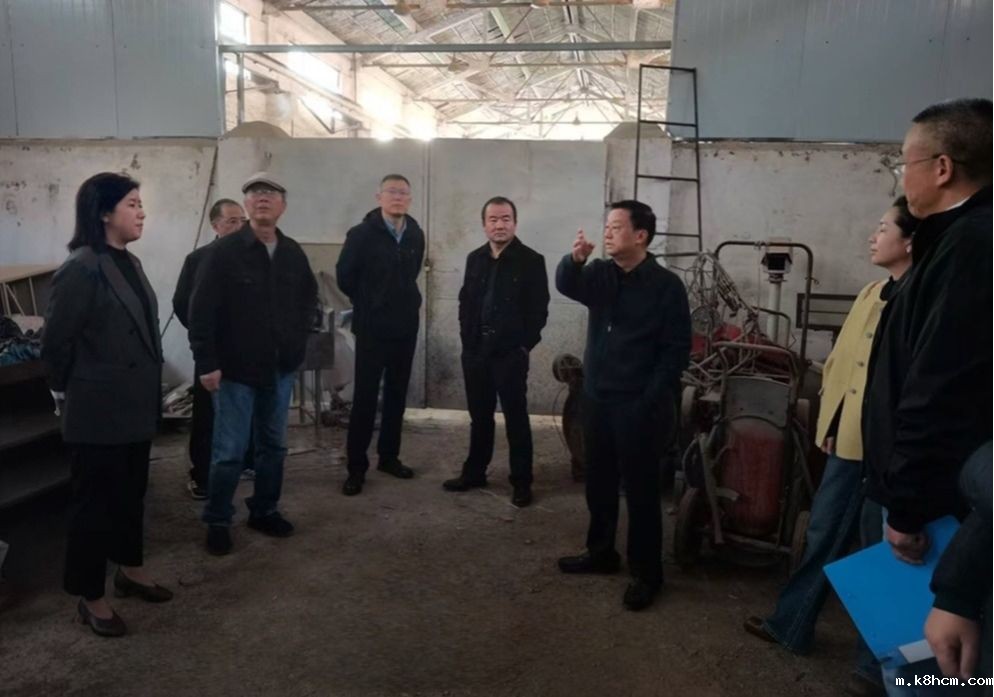 校长黄剑锋调研咸阳校区 指导综合开发利用工作